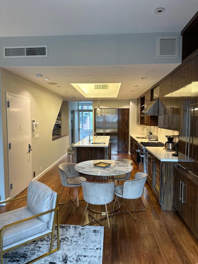 Posh 4 Bedroom Times Square Penthouse With Private Rooftop Appartamento *